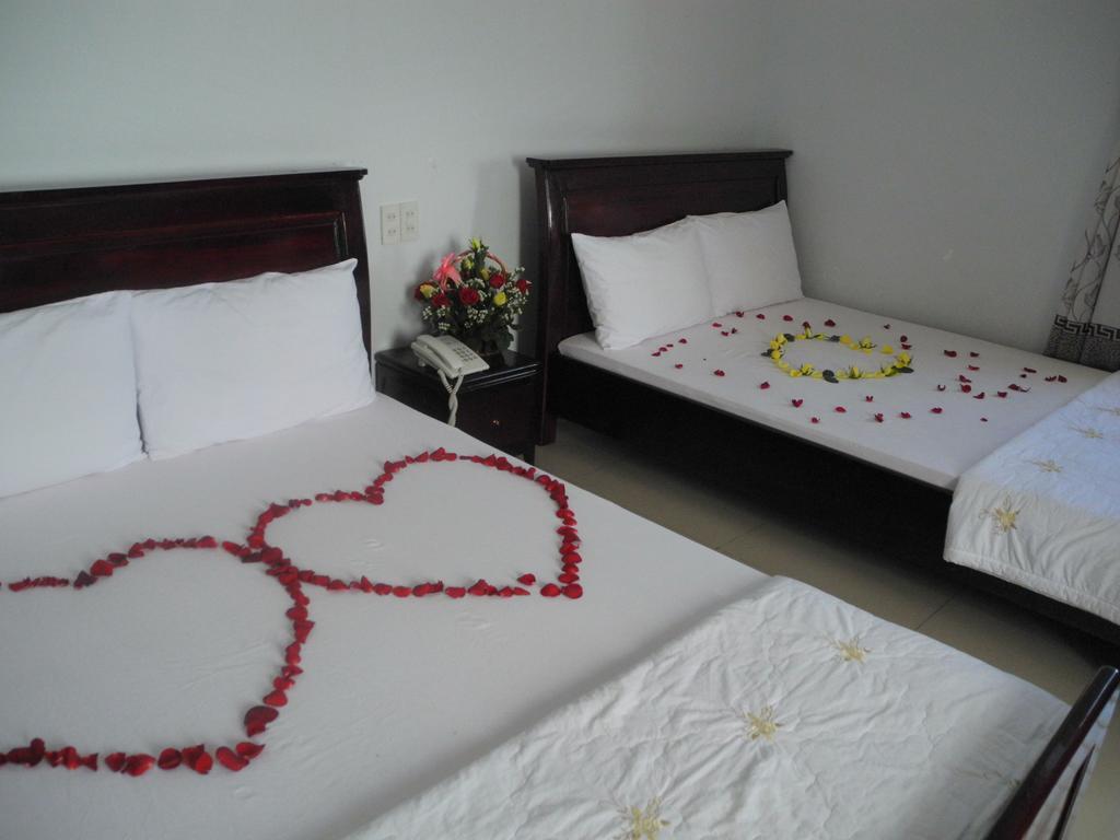 Nam Hong Hotel Nha Trang Værelse billede